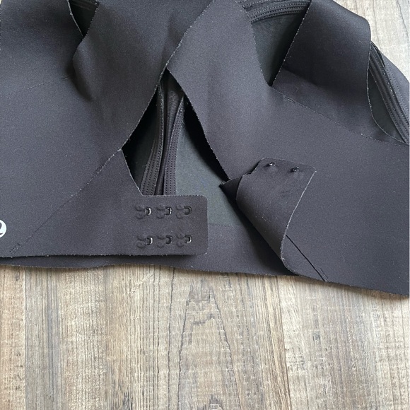 Lululemon Enlite bra - Picture 5 of 5